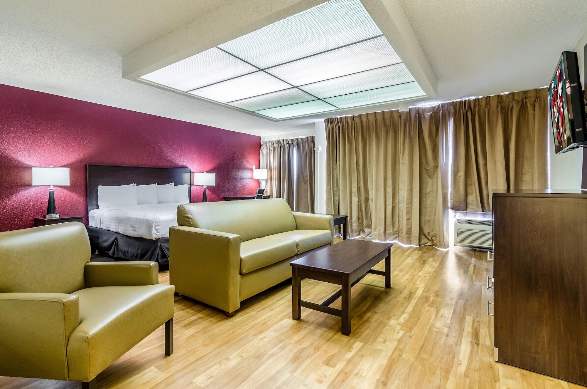 Red Roof Inn Plus+ Wichita East Kültér fotó
